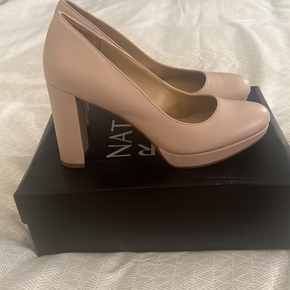 Shoes - Picture 2 of 2